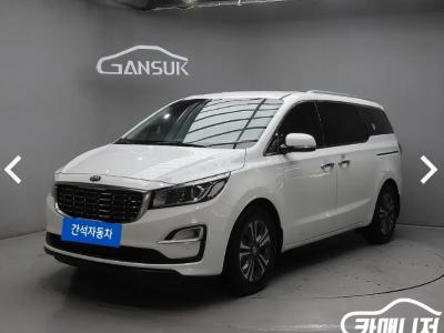 2019 Kia Carnival