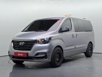 2019 Hyundai Starex