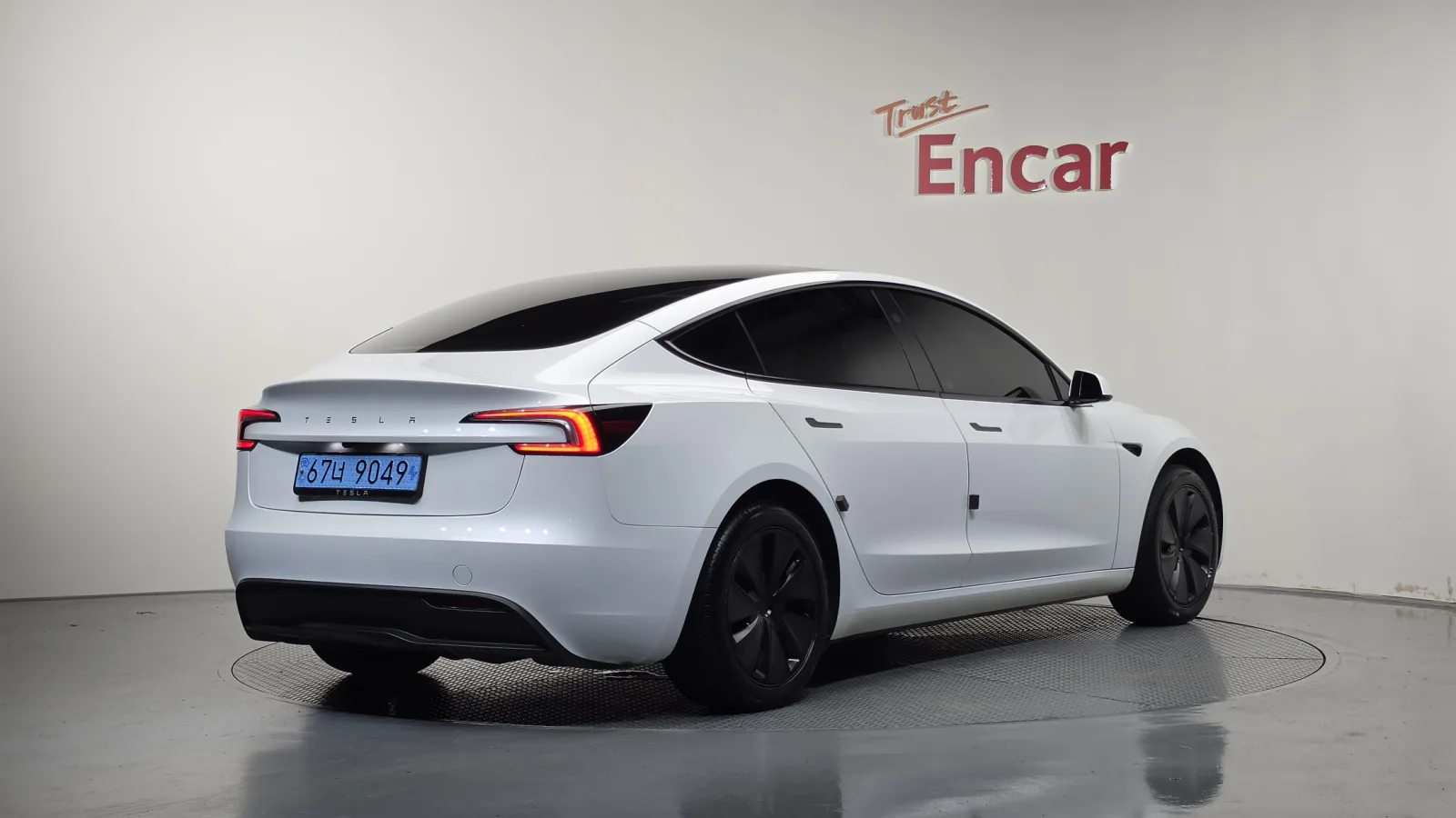 2024 Tesla Model 3