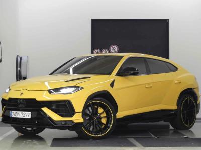2024 Lamborghini Urus