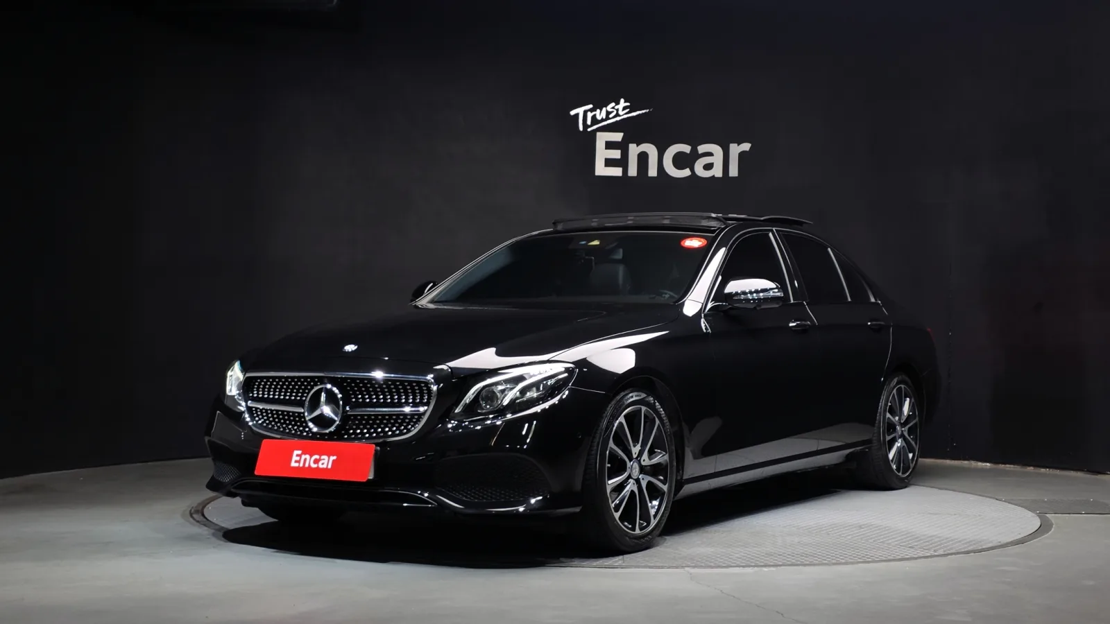 2017 Mercedes-Benz E-Class
