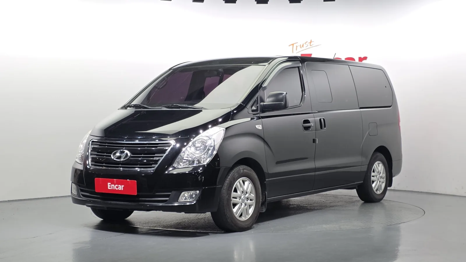 2016 Hyundai Starex