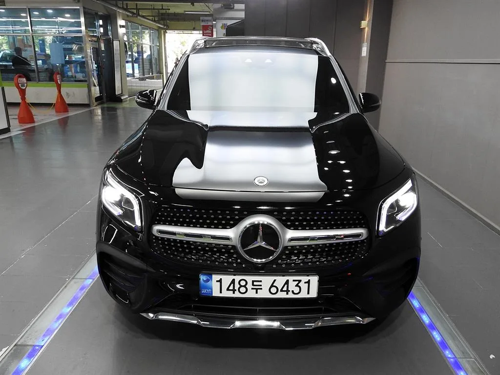 2023 Mercedes-Benz GLB-Class