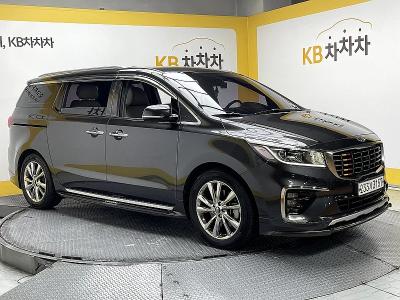 2020 Kia Carnival