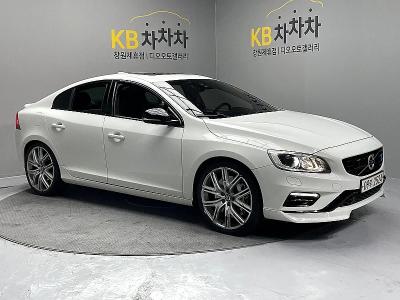 2017 Volvo S60