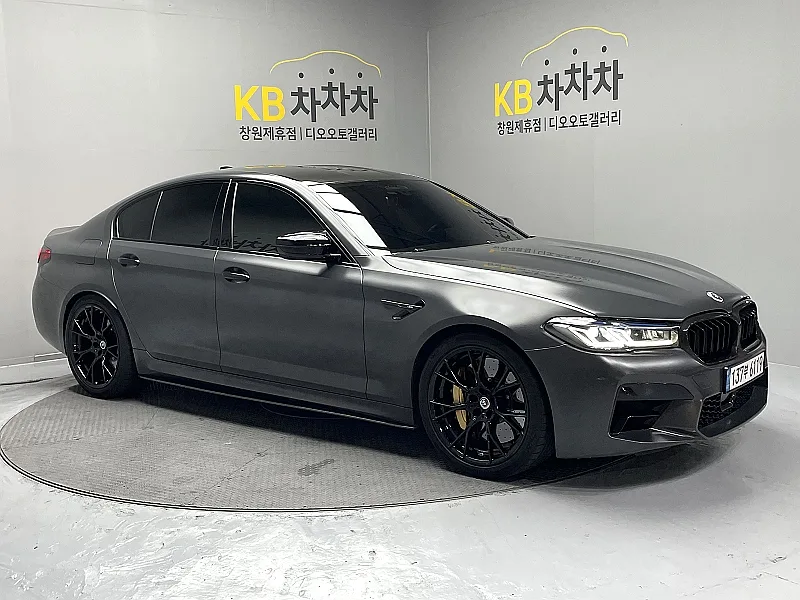 2021 BMW M5