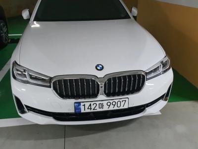 2023 BMW 5-Series