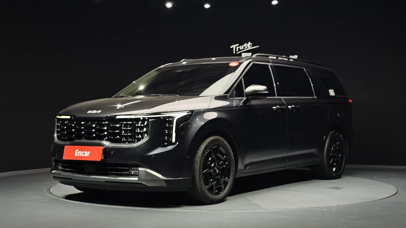2025 Kia Carnival