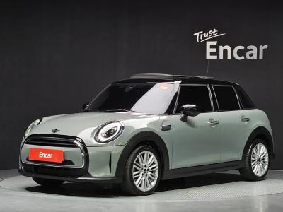 2022 MINI Cooper