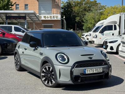 2022 MINI Cooper