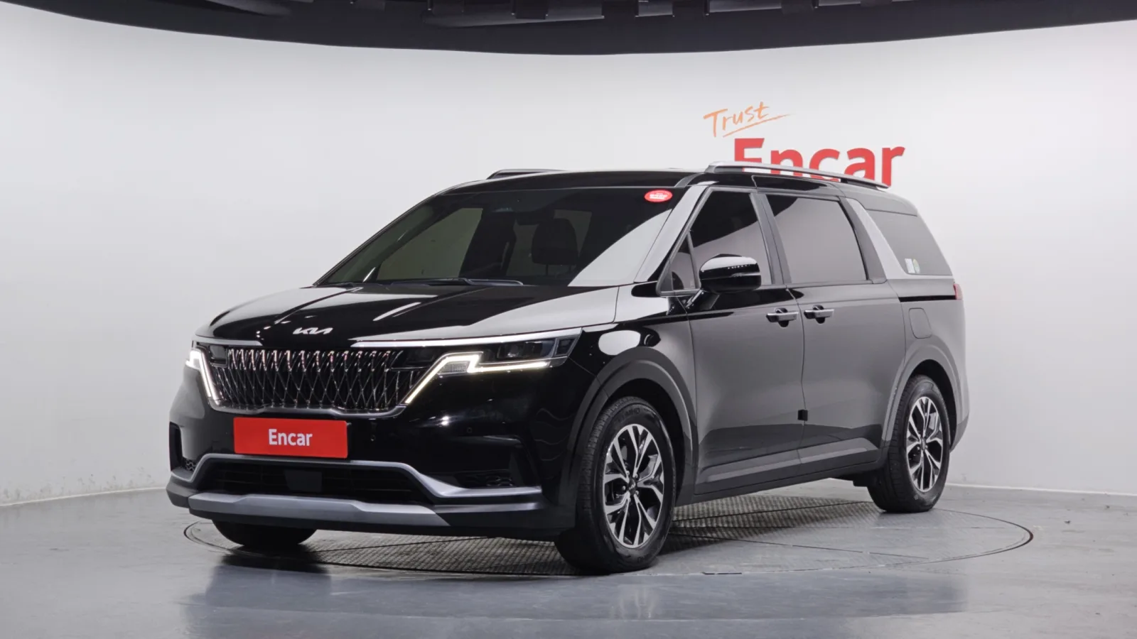 2023 Kia Carnival