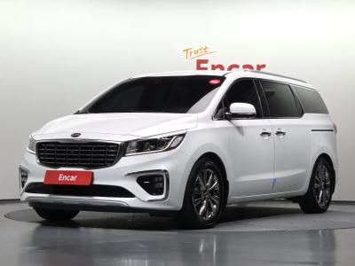 2020 Kia Carnival