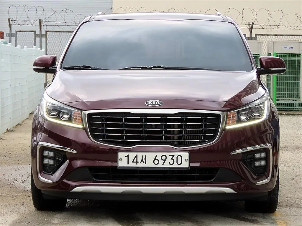 2019 Kia Carnival