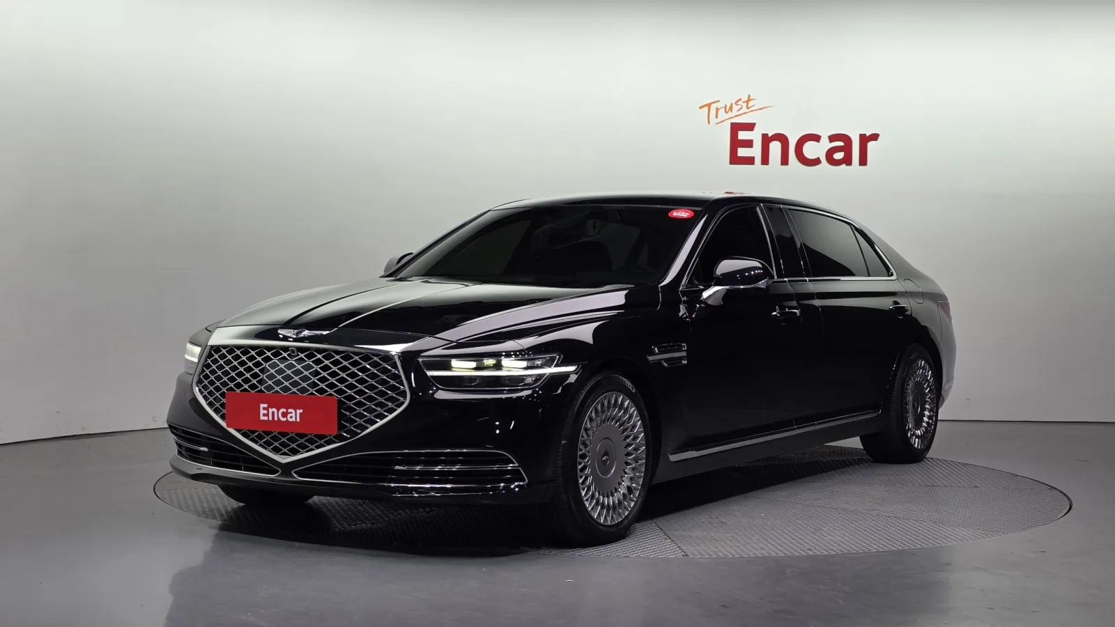 2021 Genesis G90