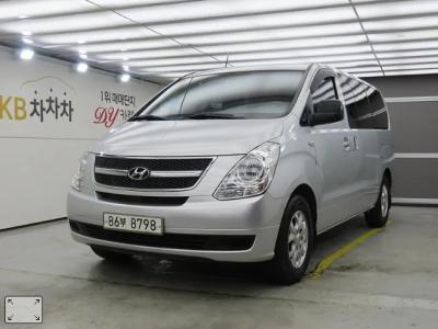 2010 Hyundai Starex