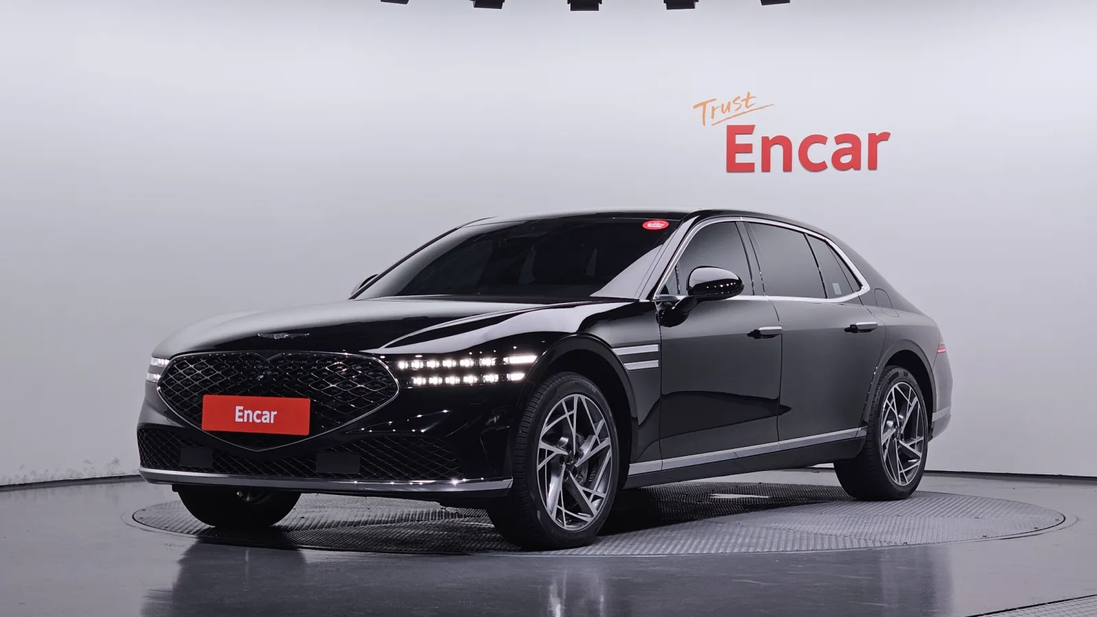 2022 Genesis G90