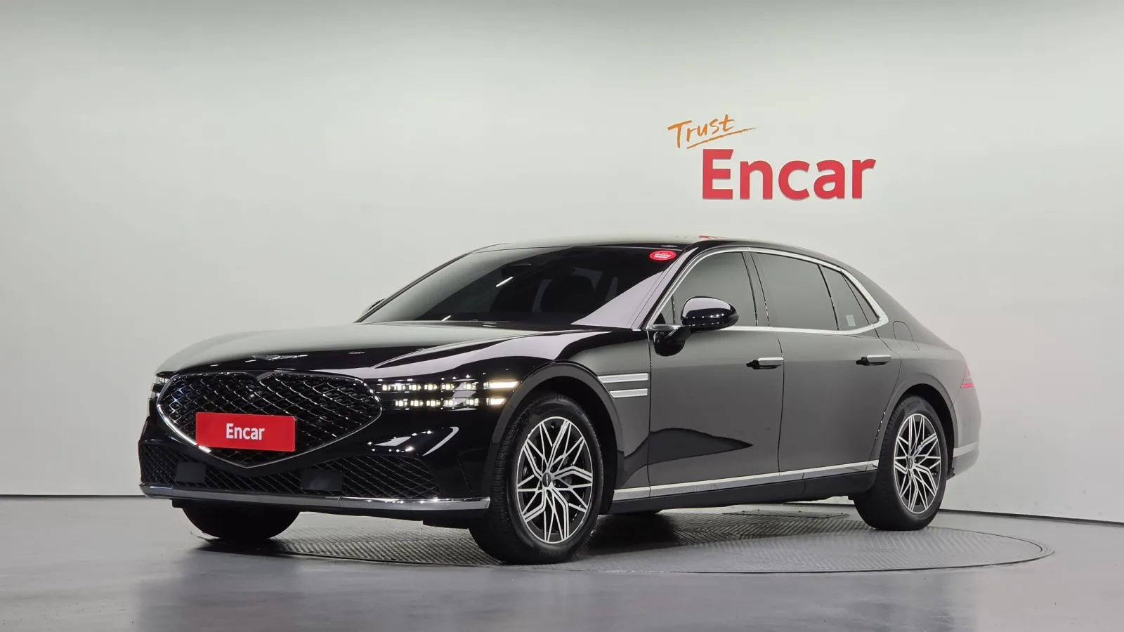 2022 Genesis G90
