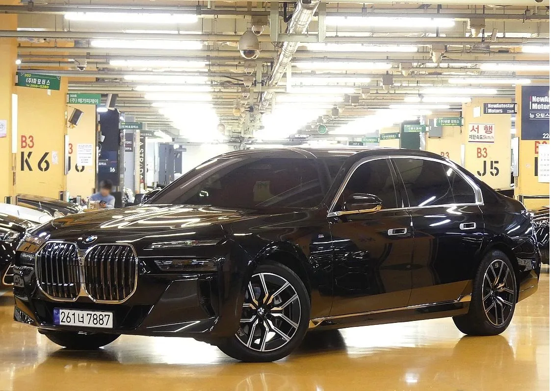2025 BMW 7-Series