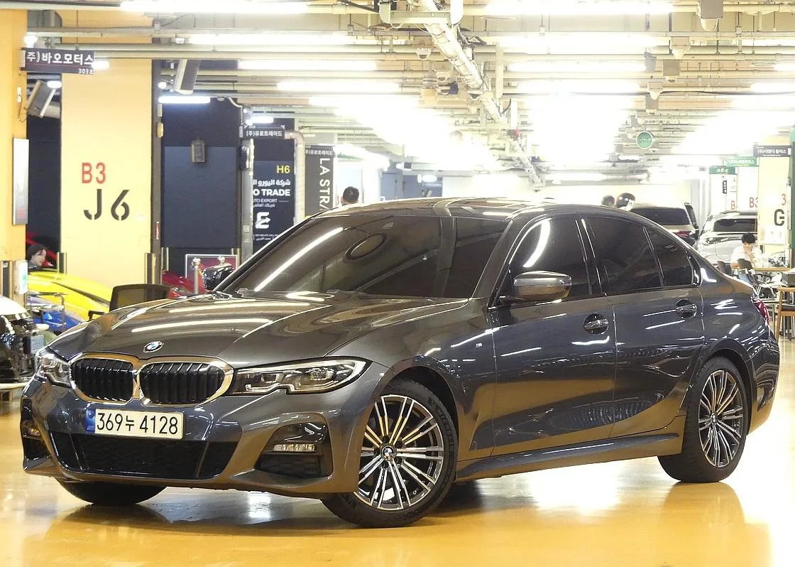 2022 BMW 3-Series