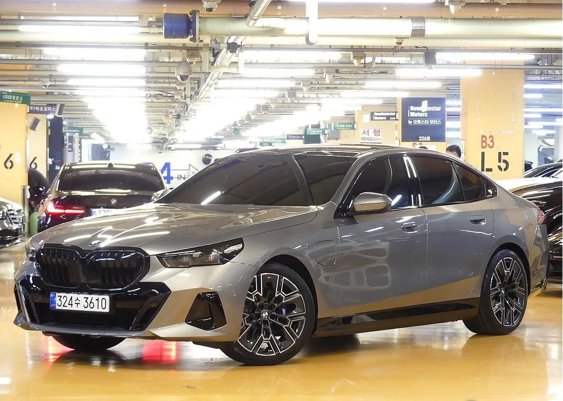 2026 BMW 5-Series