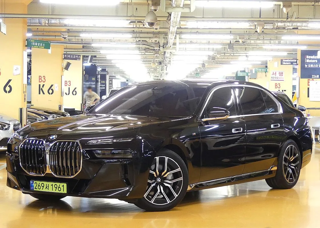 2025 BMW 7-Series