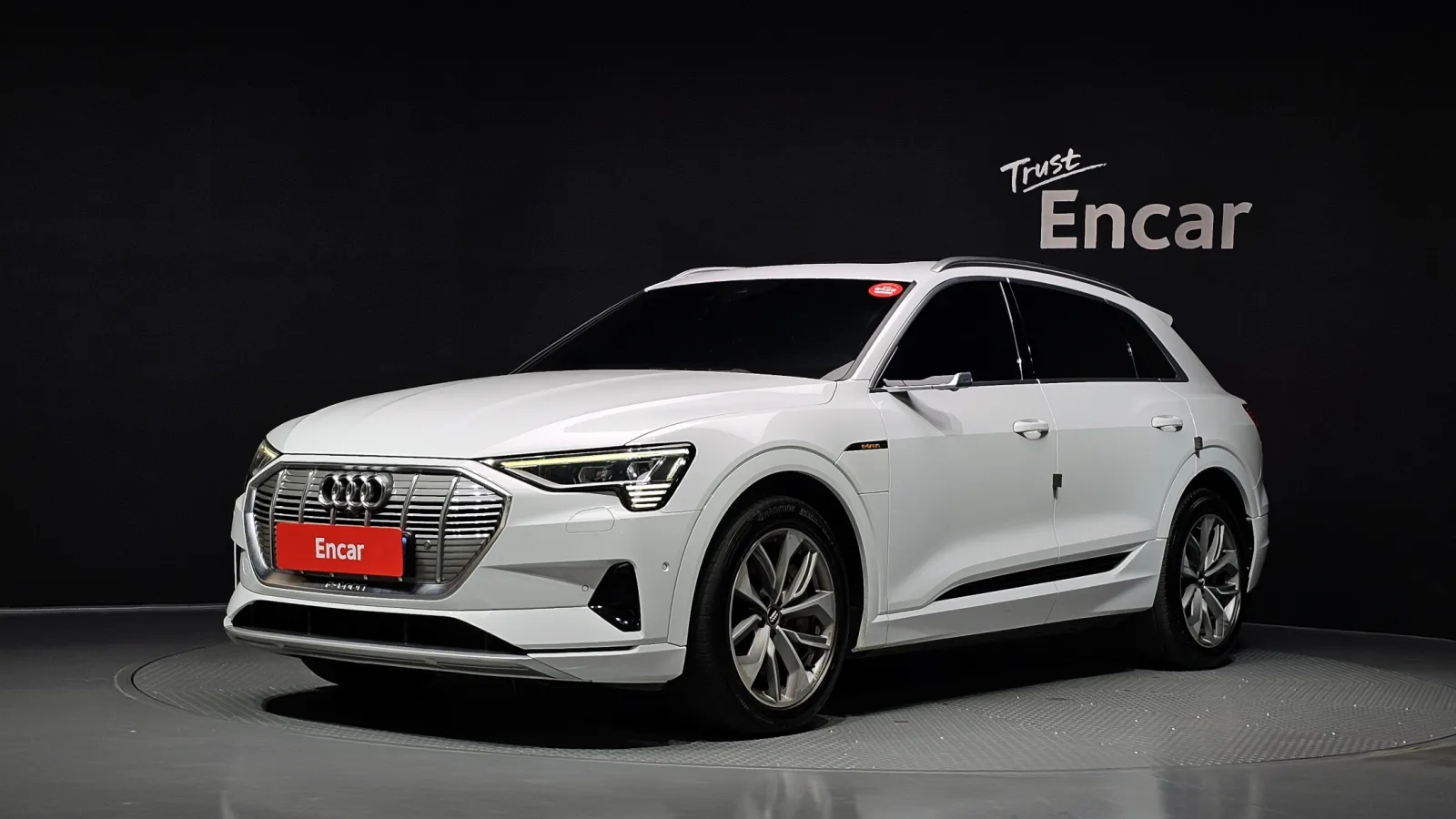 2020 Audi e-tron