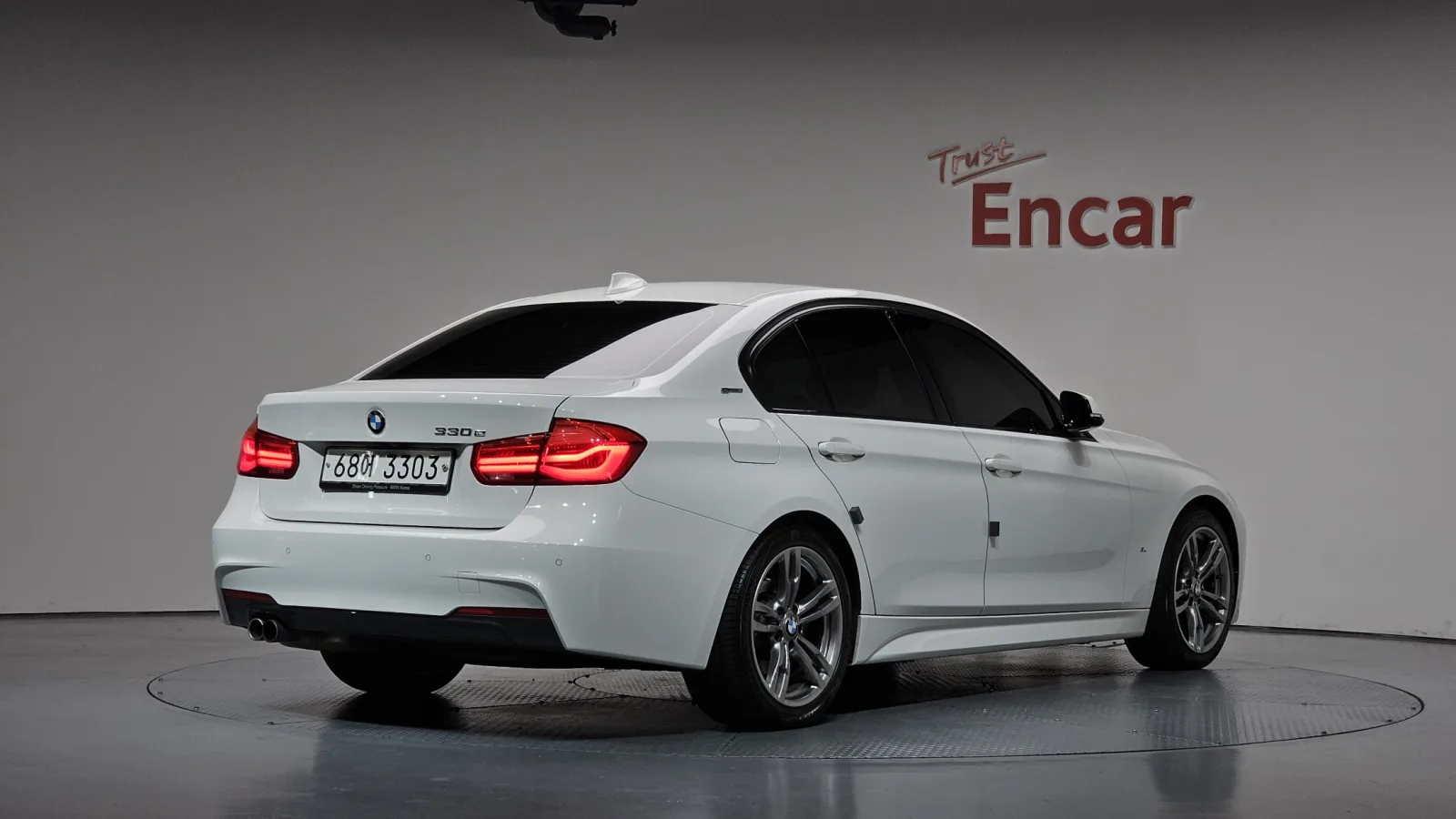 2018 BMW 3-Series
