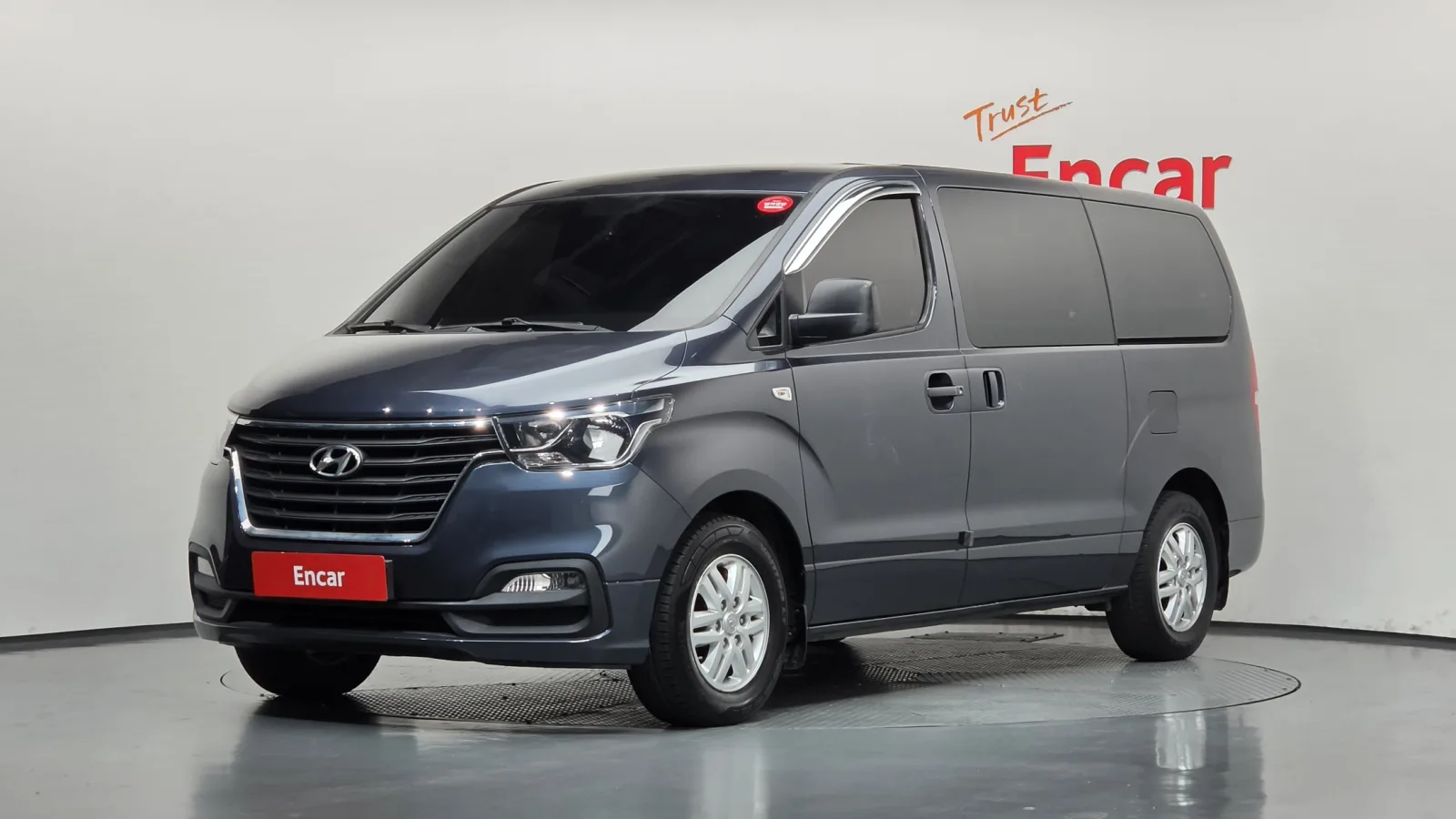2018 Hyundai Starex
