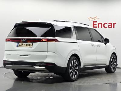 2023 Kia Carnival