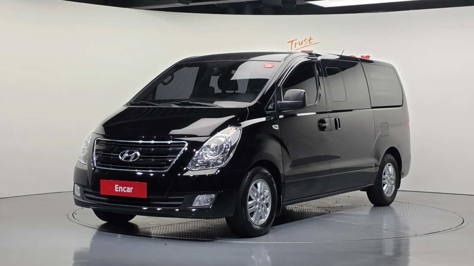 2018 Hyundai Starex