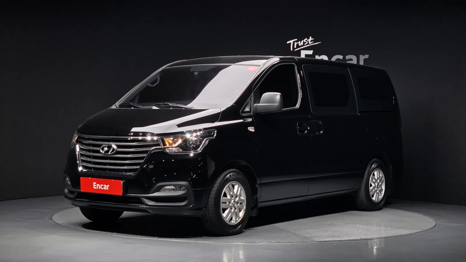 2020 Hyundai Starex