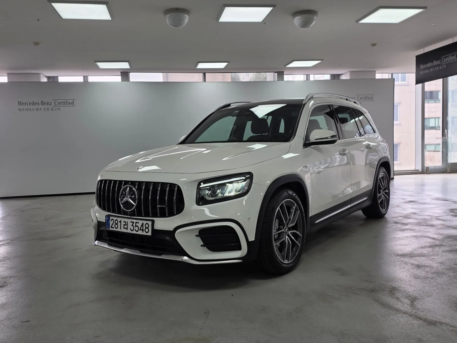 2025 Mercedes-Benz GLB-Class