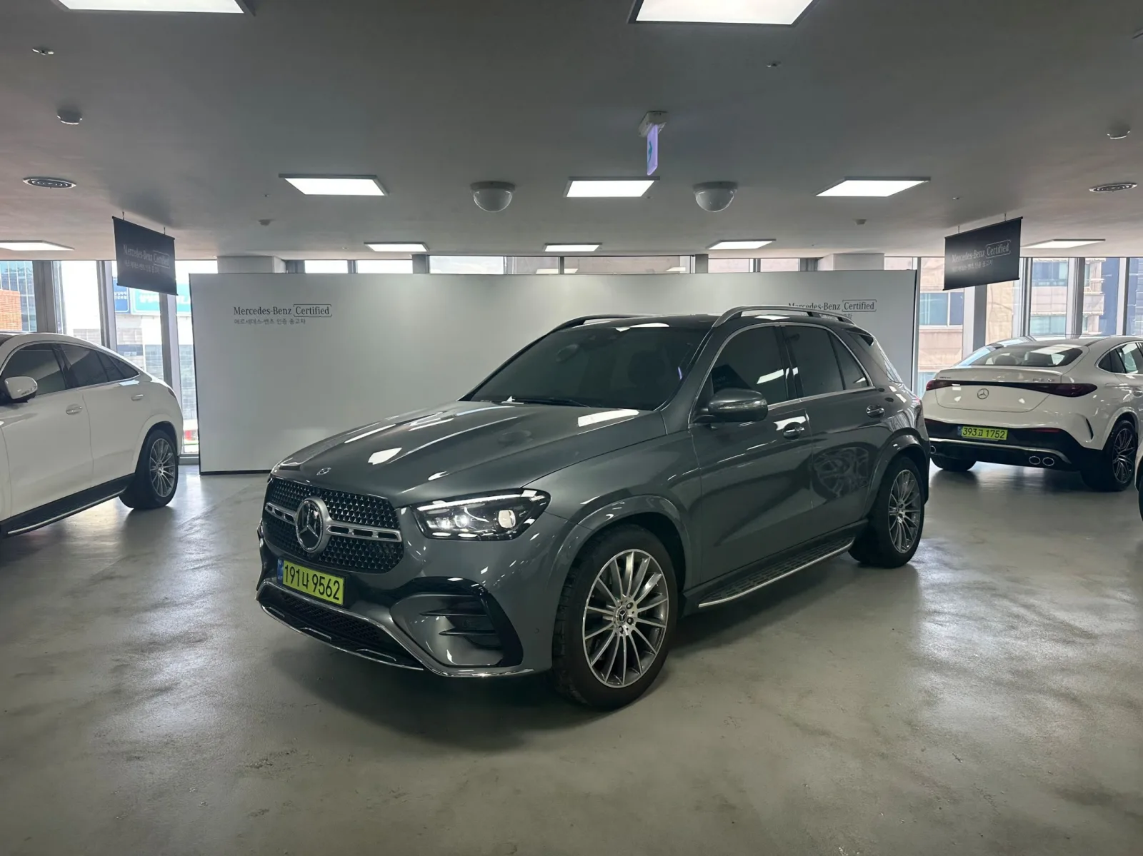 2025 Mercedes-Benz GLE-Class