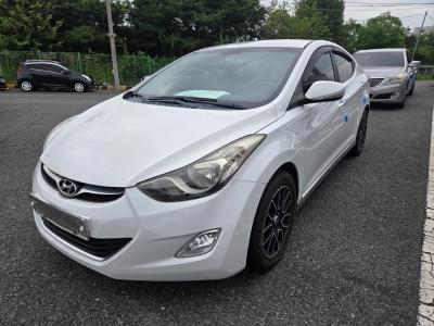2012 Hyundai Elantra