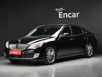 2013 Hyundai Equus