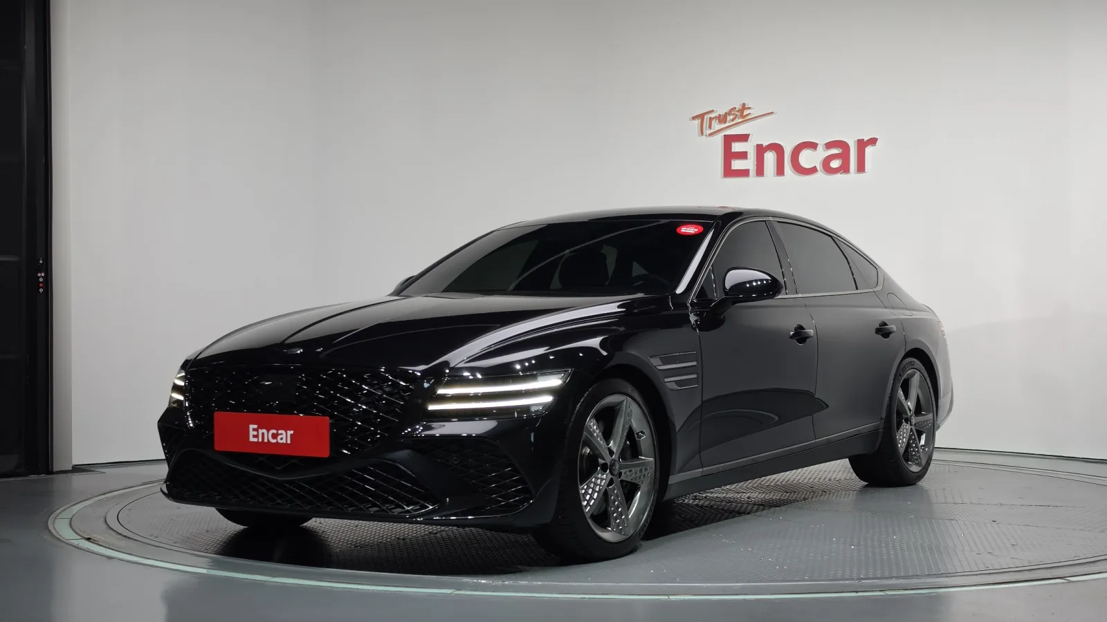 2025 Genesis G80