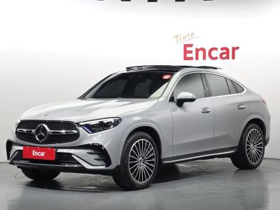 2025 Mercedes-Benz GLC-Class
