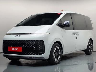 2025 Hyundai Staria