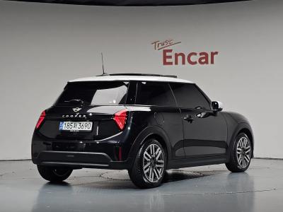 2025 MINI Cooper