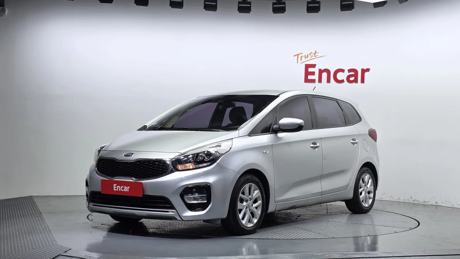 2018 Kia Carens
