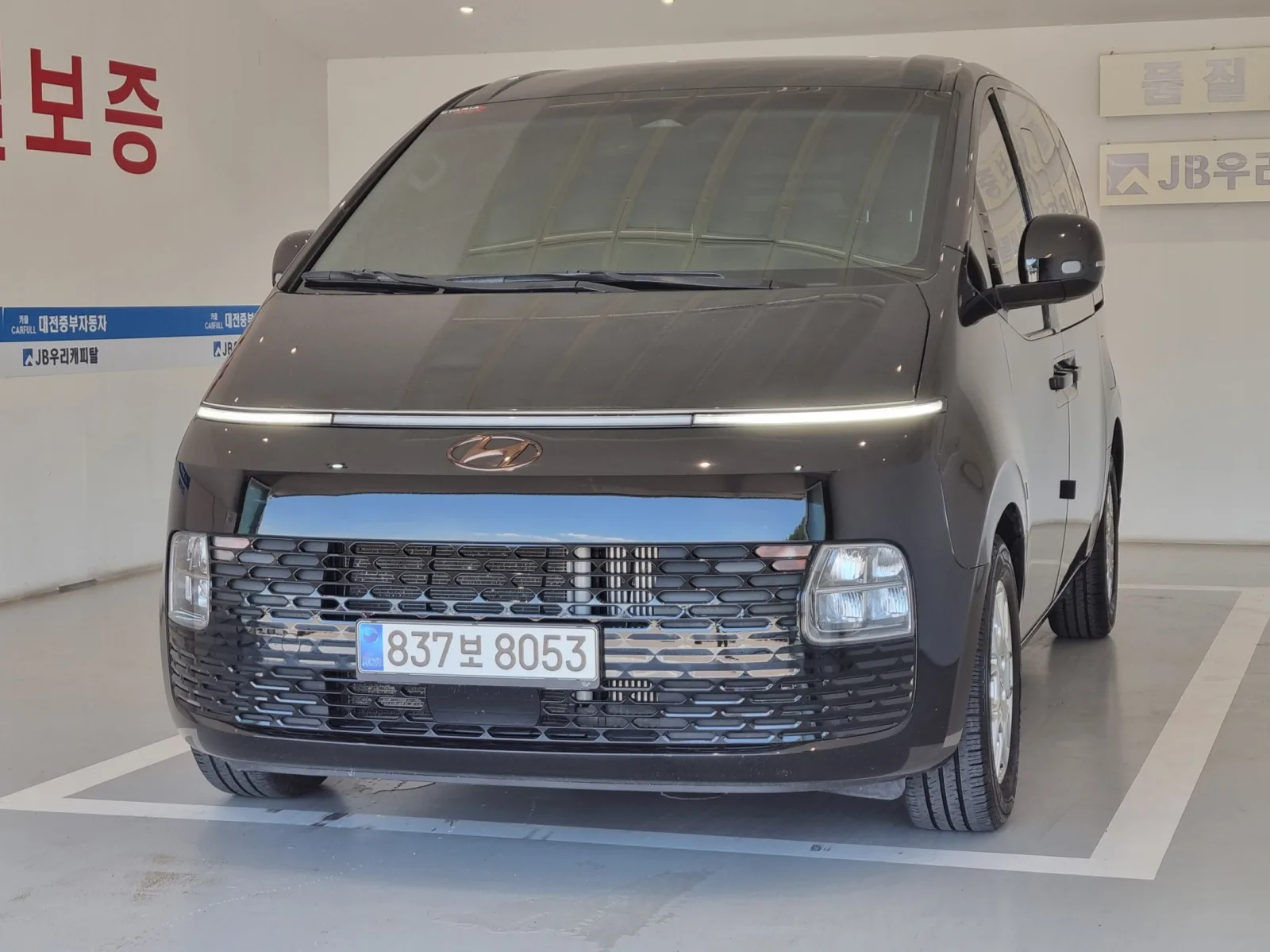2023 Hyundai Staria
