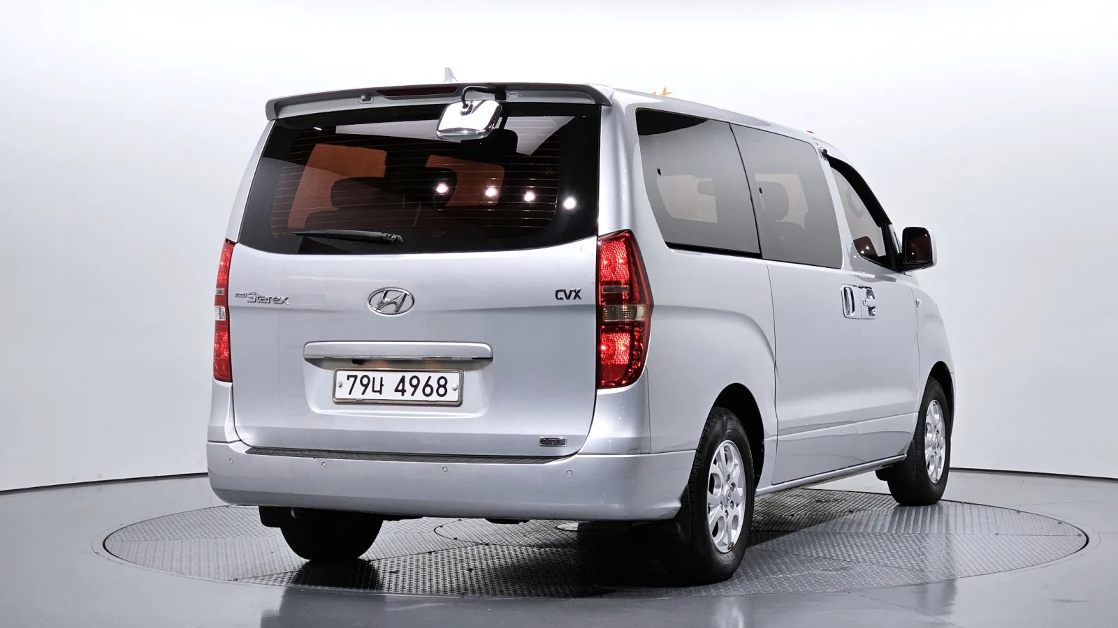 2010 Hyundai Starex