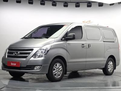 2016 Hyundai Starex