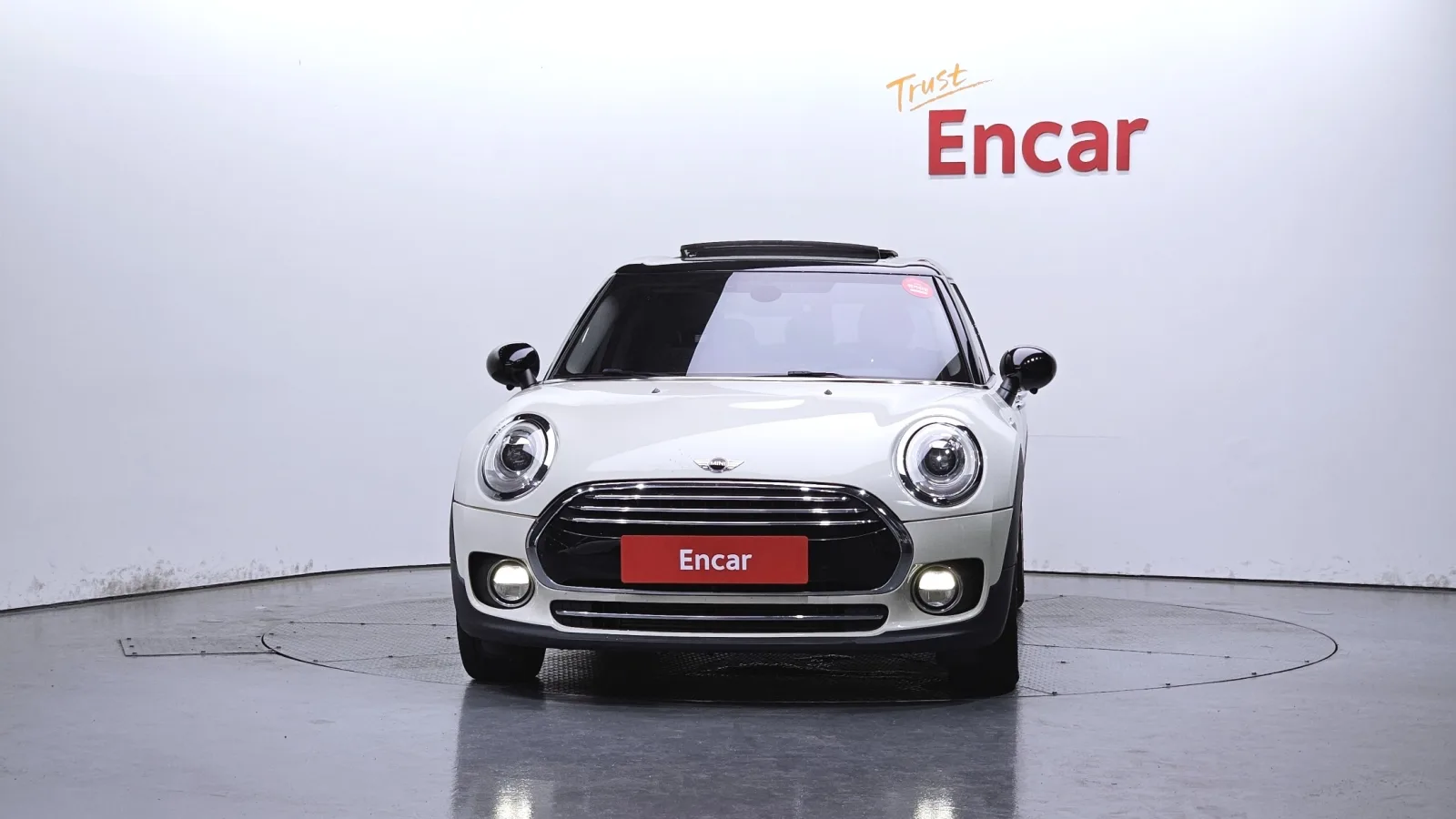 2016 MINI Clubman