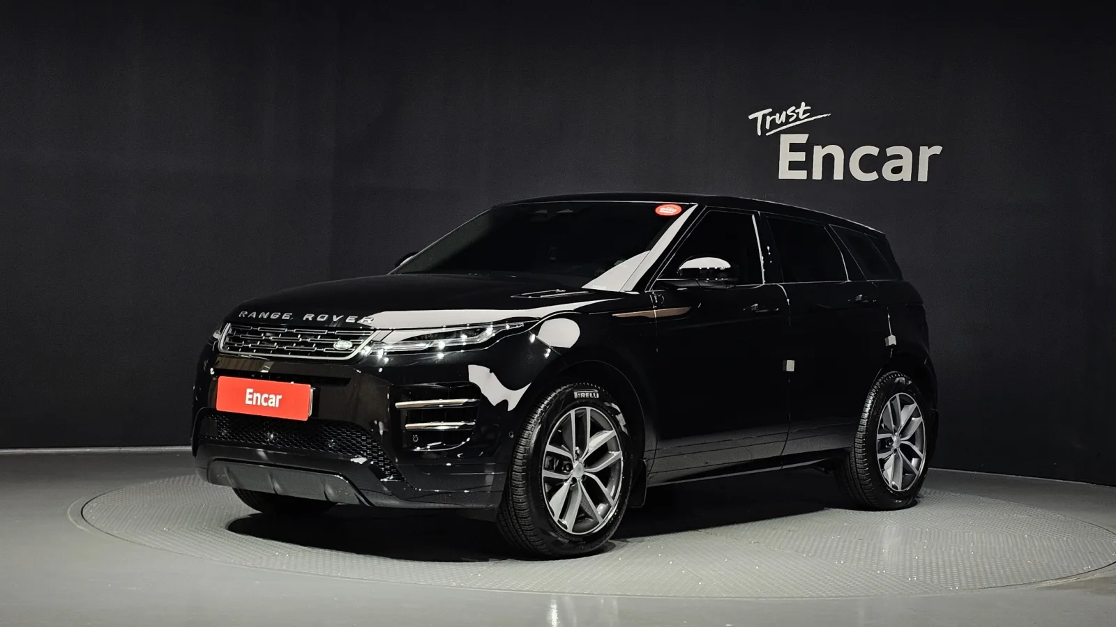 2025 Land Rover Range Rover Evoque