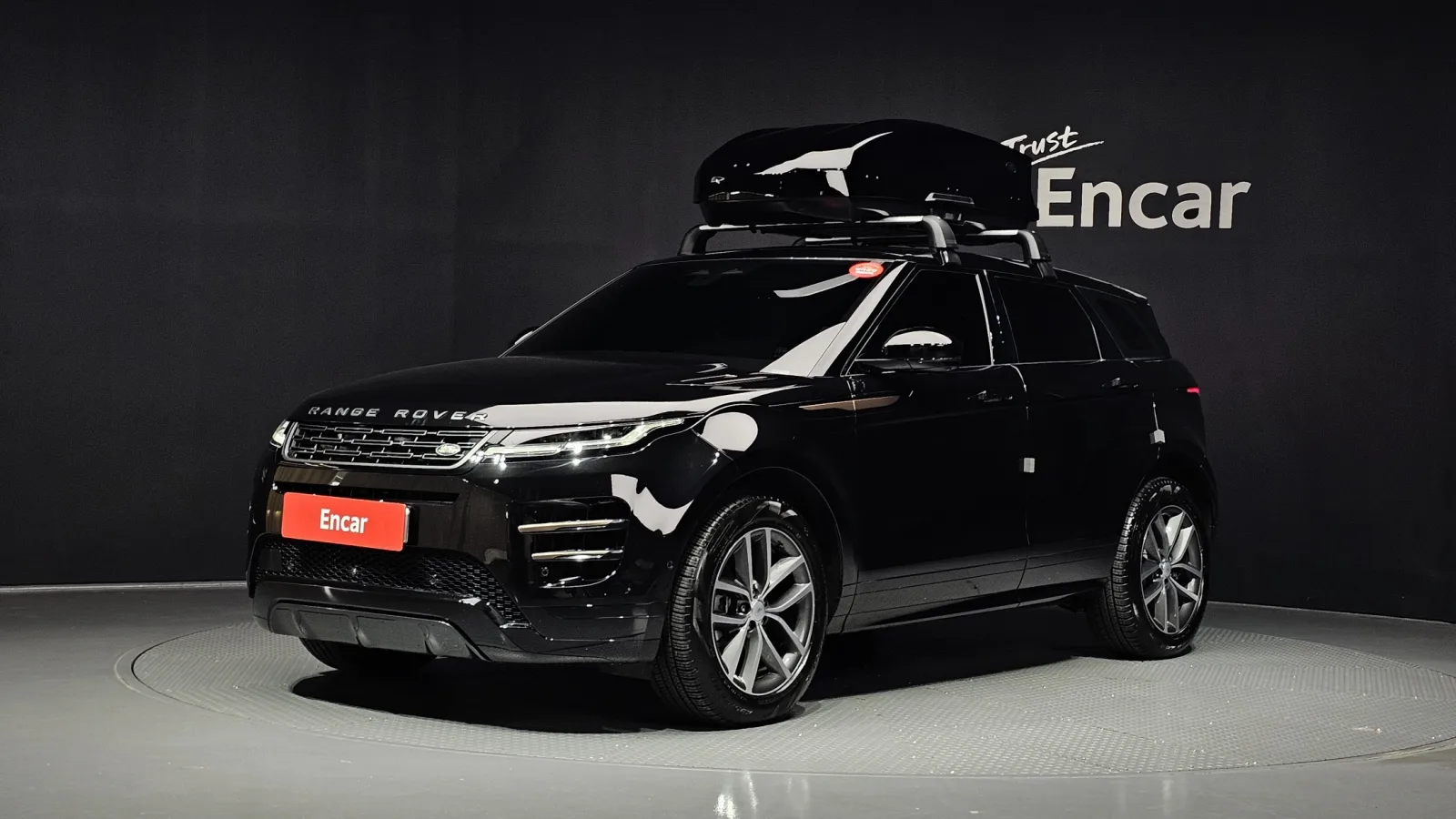 2025 Land Rover Range Rover Evoque