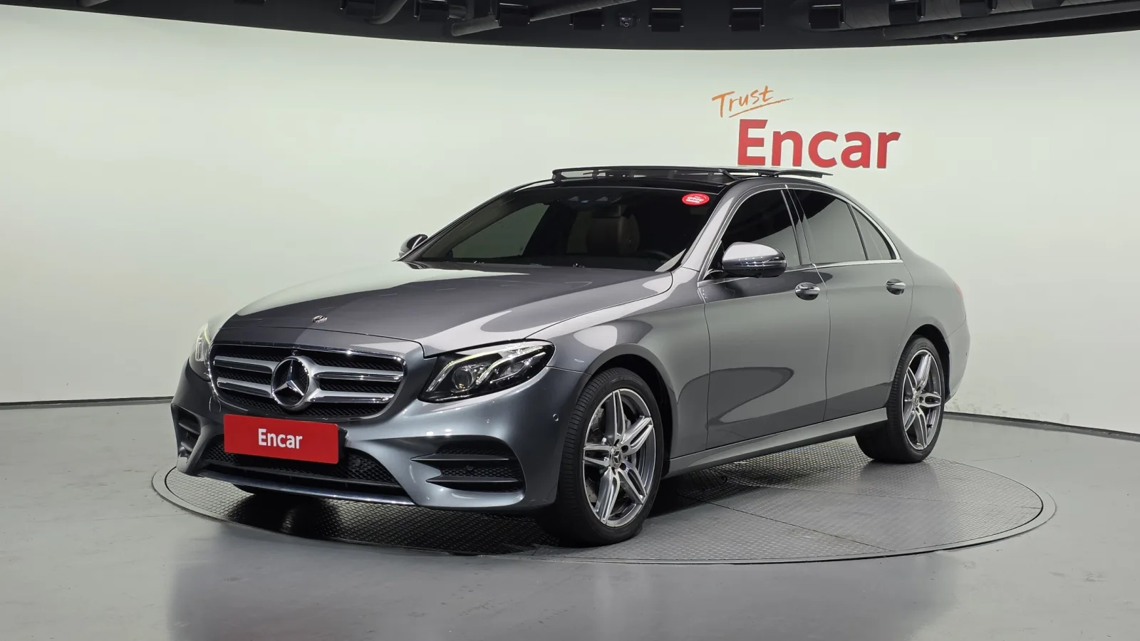 2017 Mercedes-Benz E-Class
