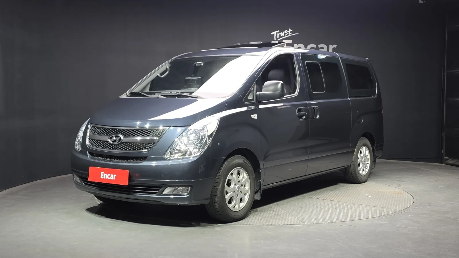 2014 Hyundai Starex