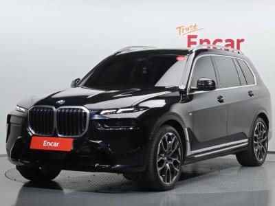 2024 BMW X7