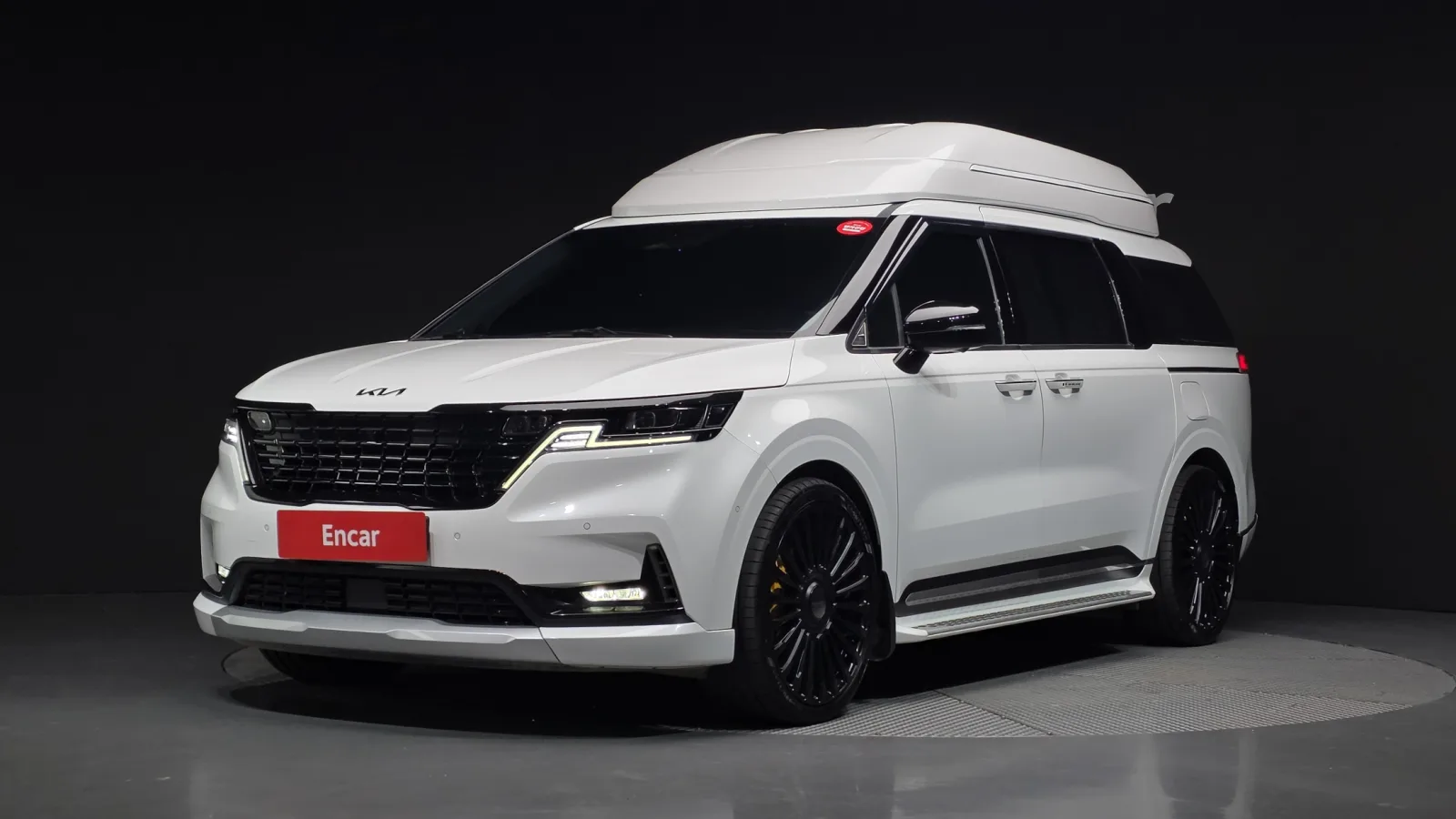 2023 Kia Carnival